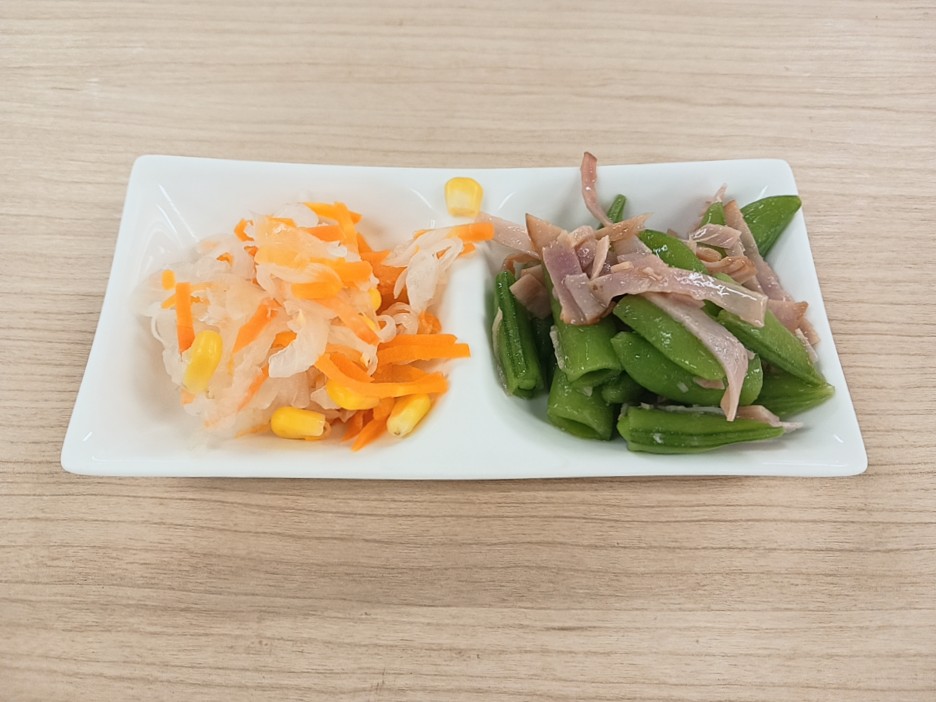 朝食