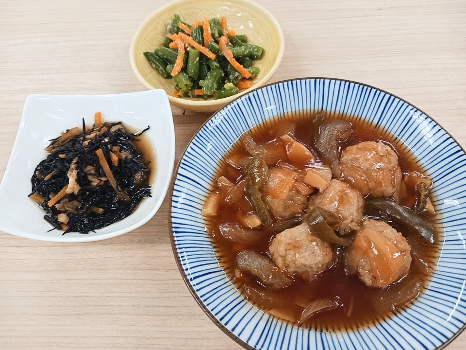 昼食