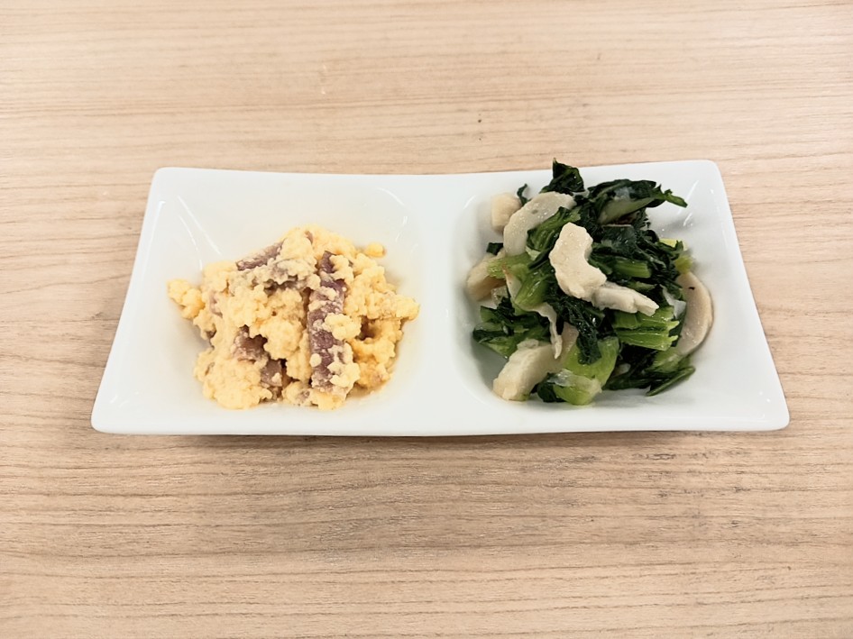 朝食