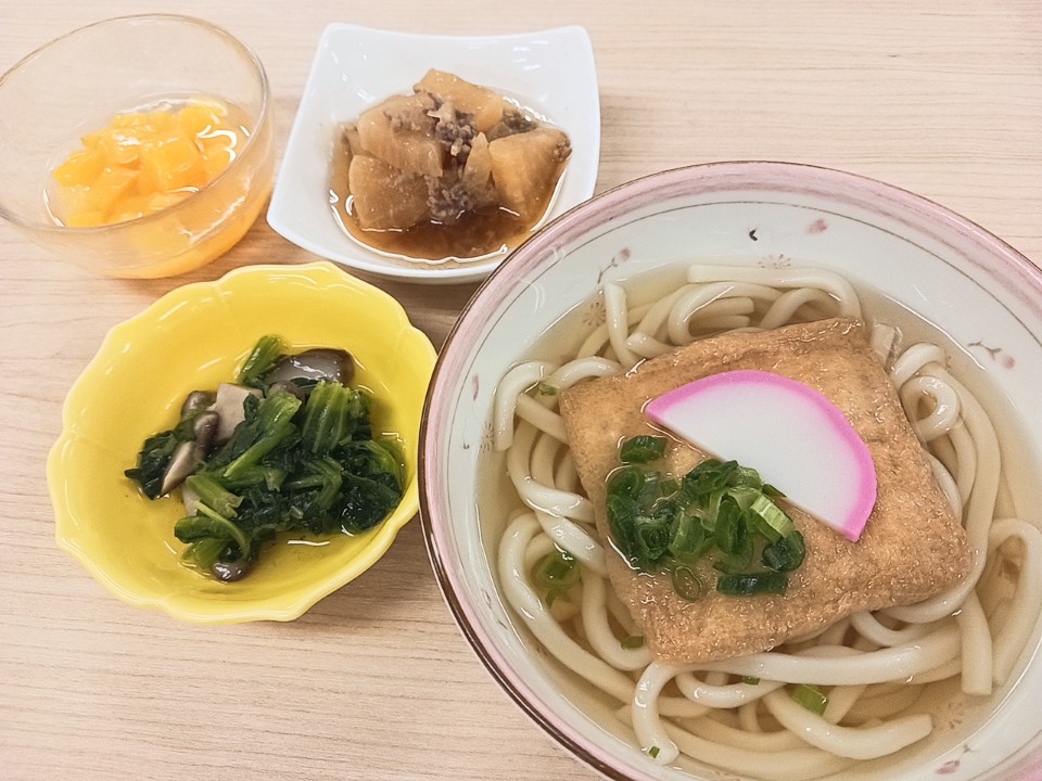 昼食