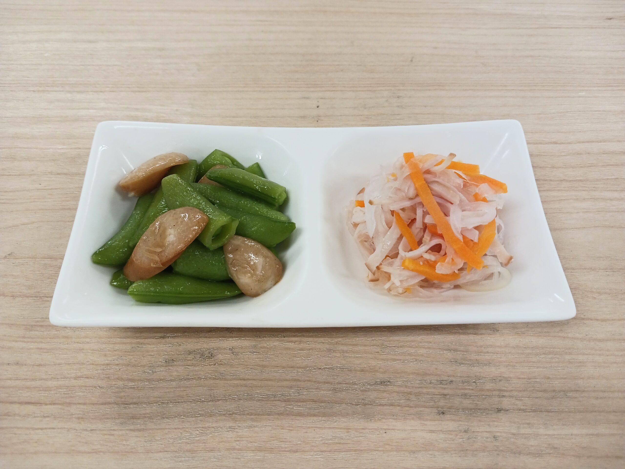 朝食
