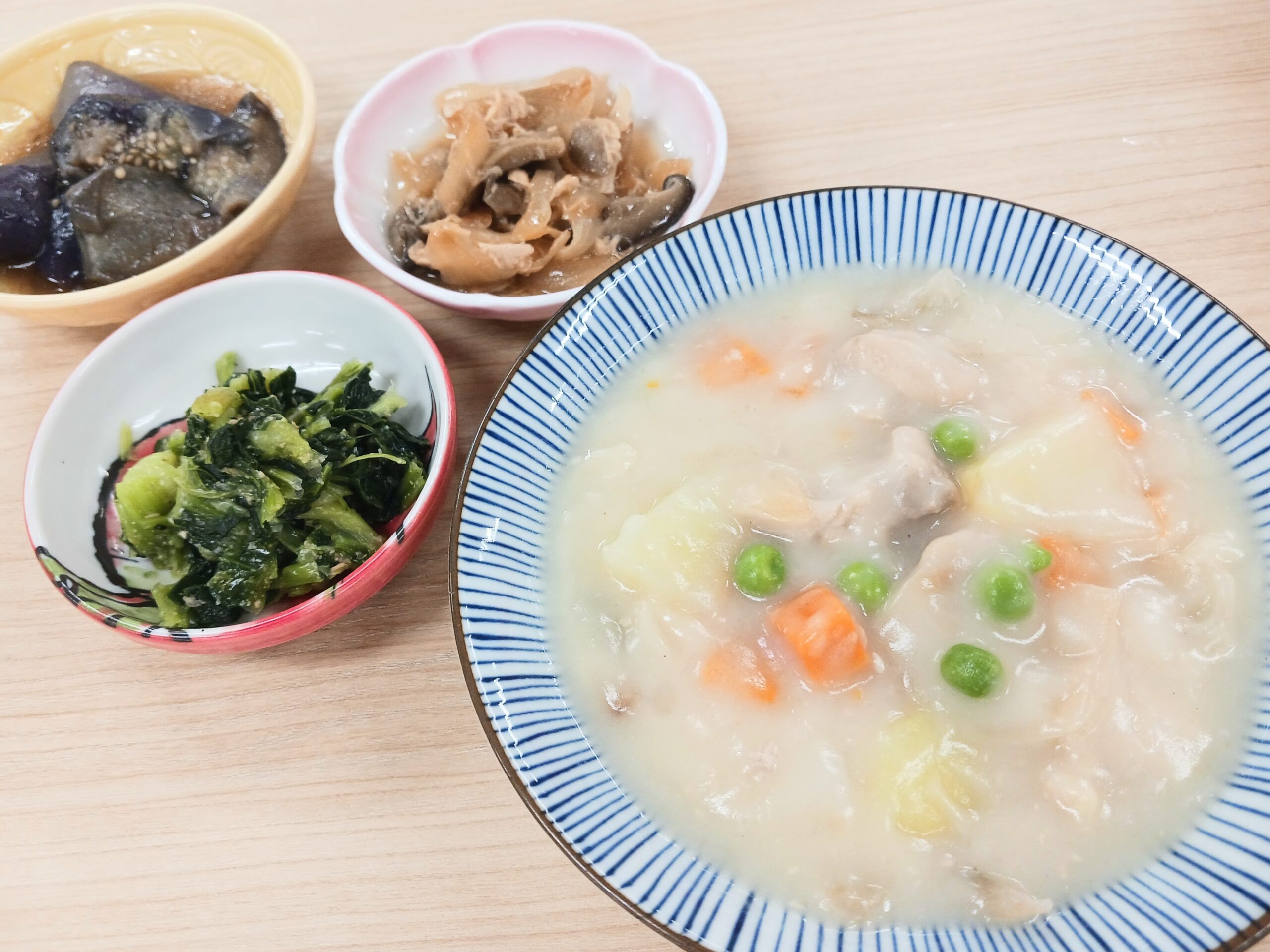 昼食