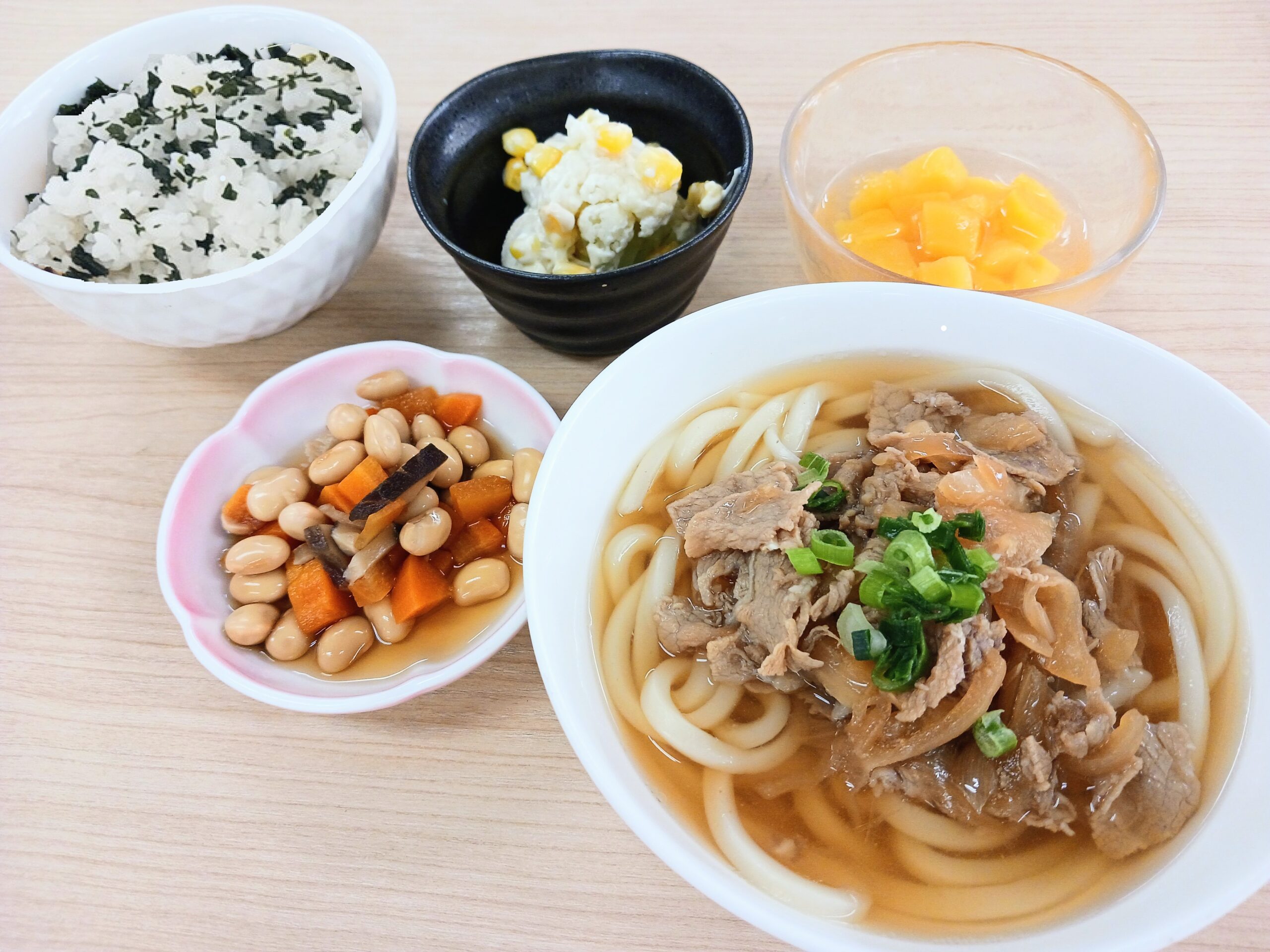 昼食