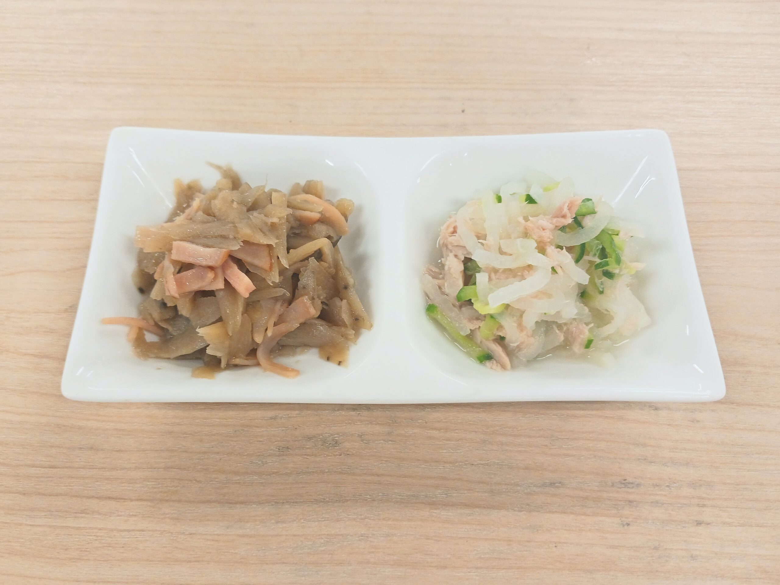 朝食
