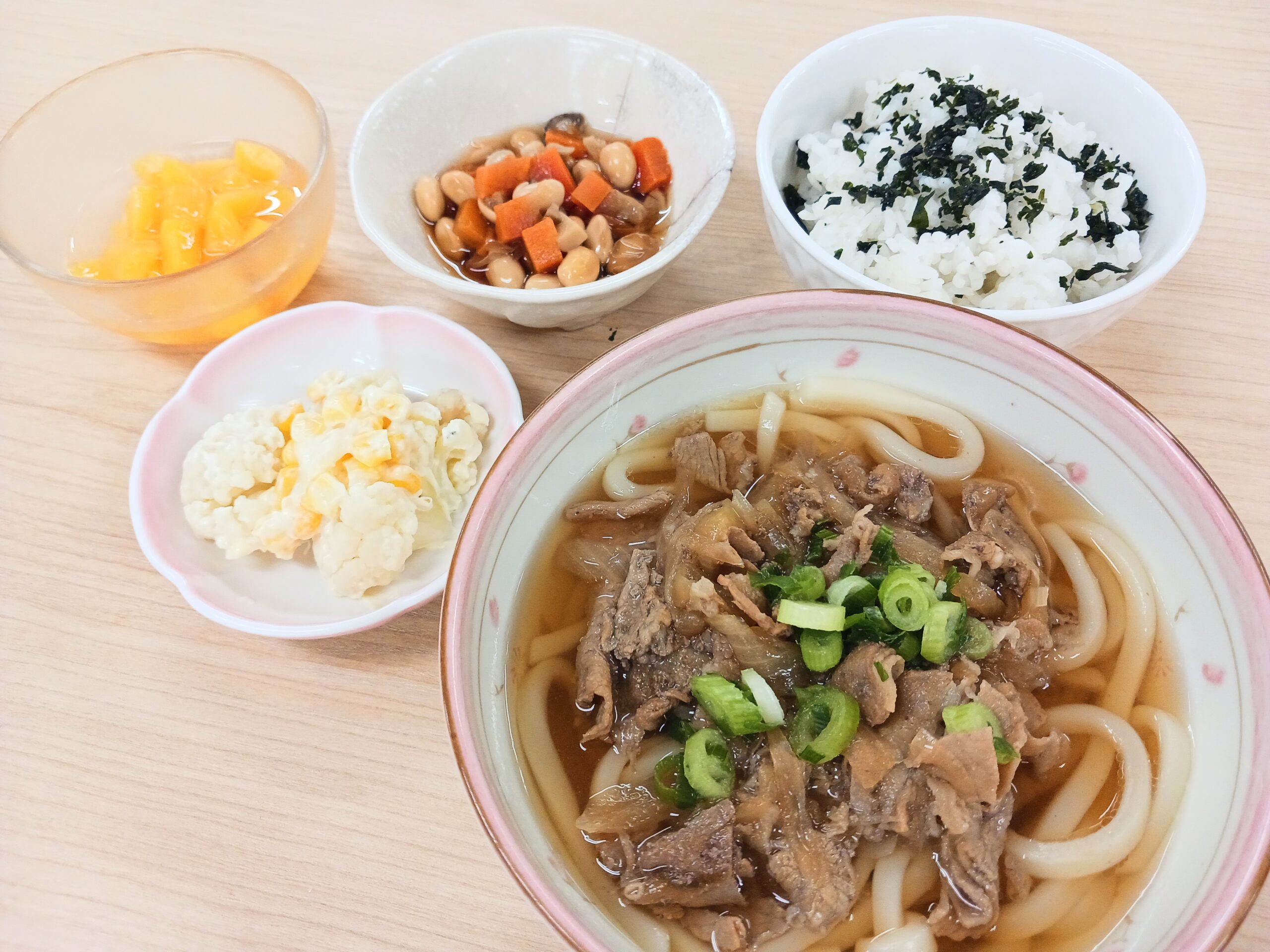 昼食