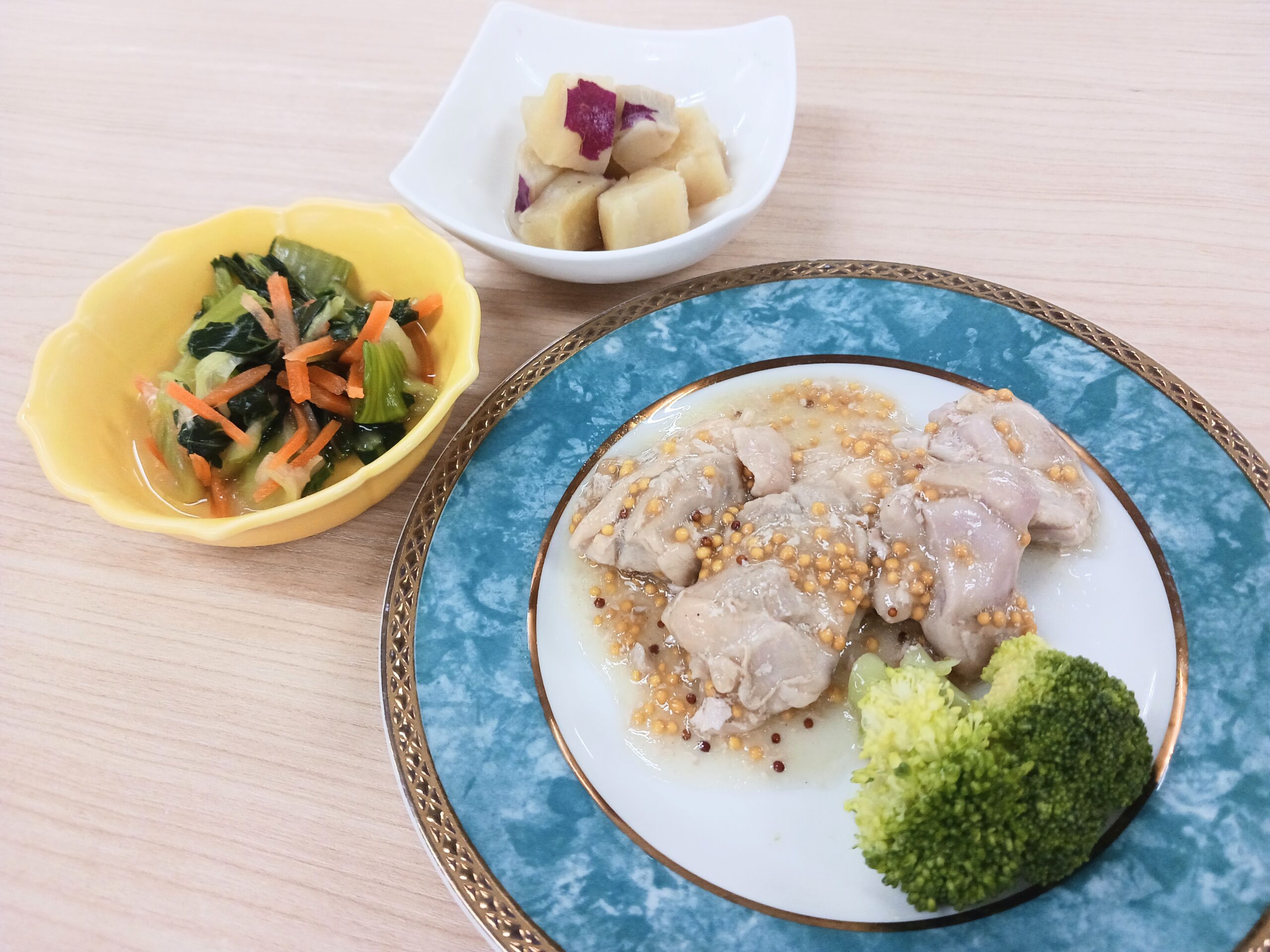 昼食