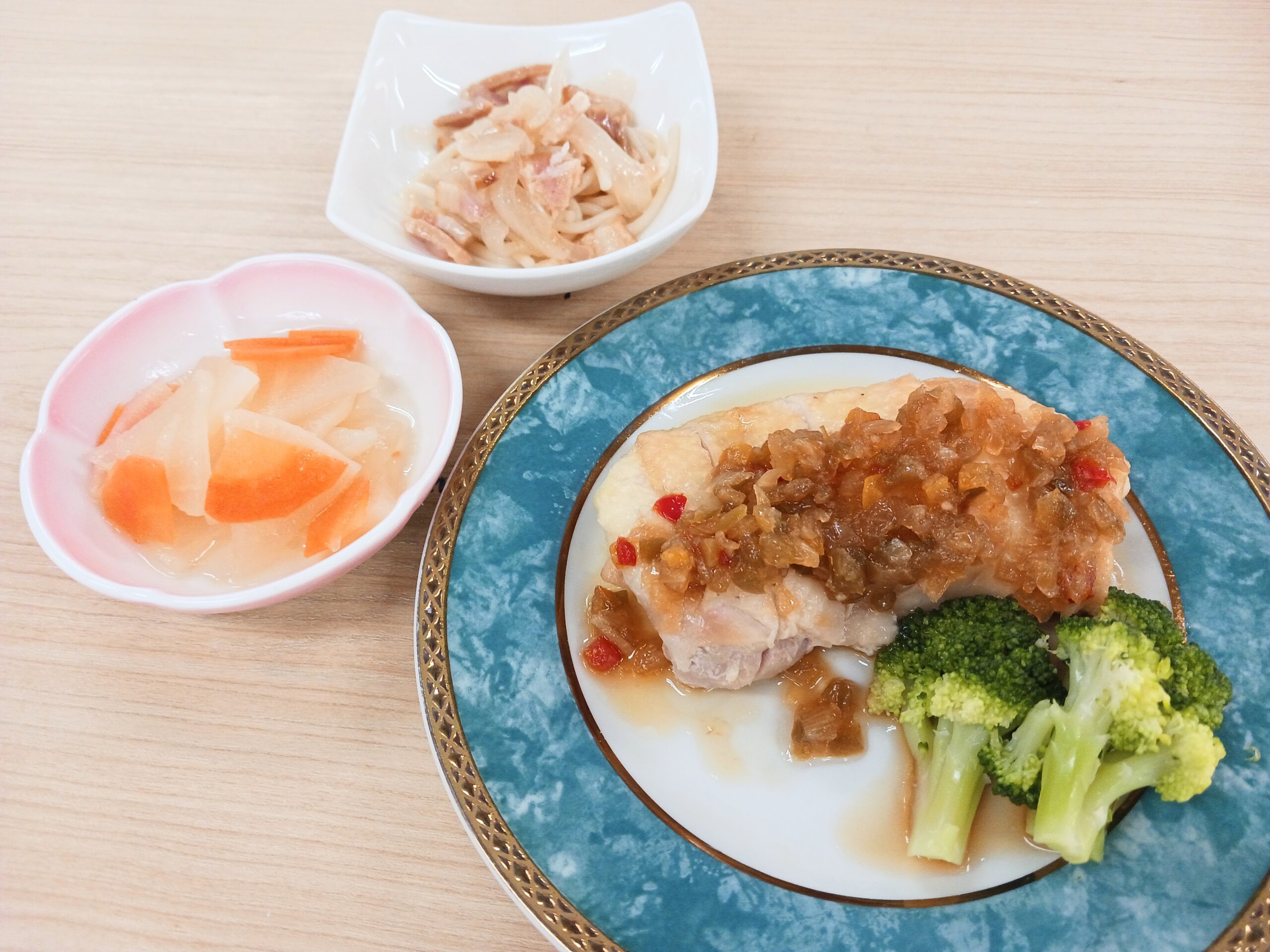 昼食