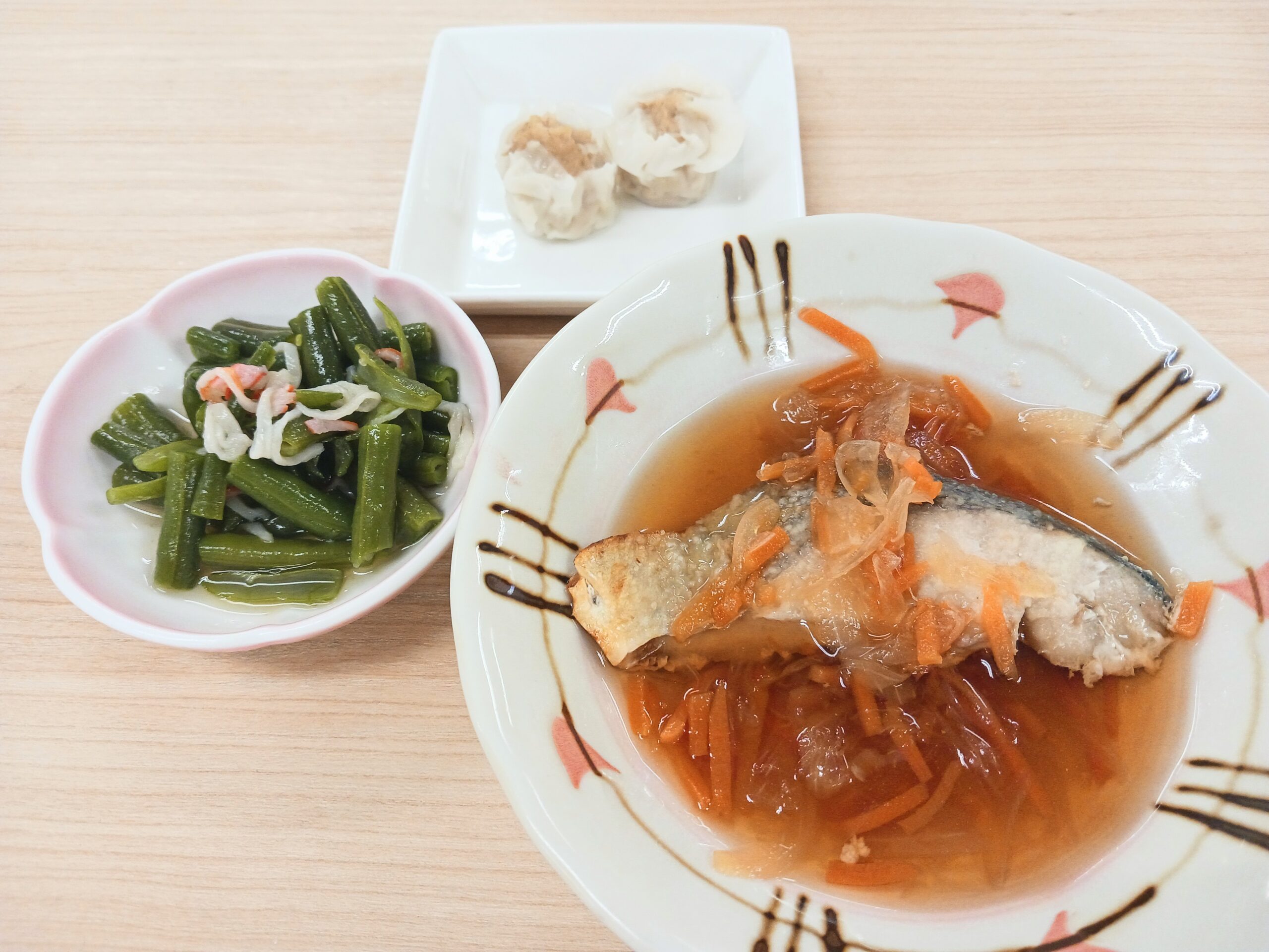 昼食