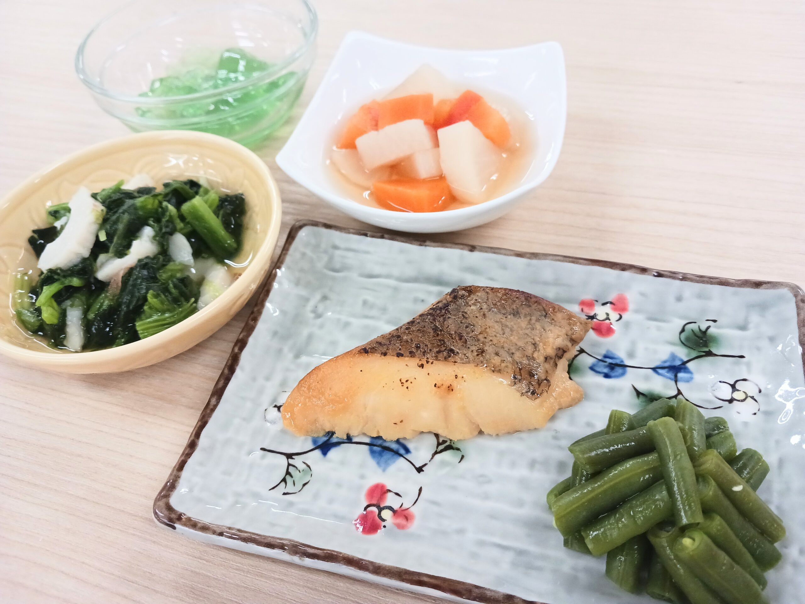 2025年11月18日献立