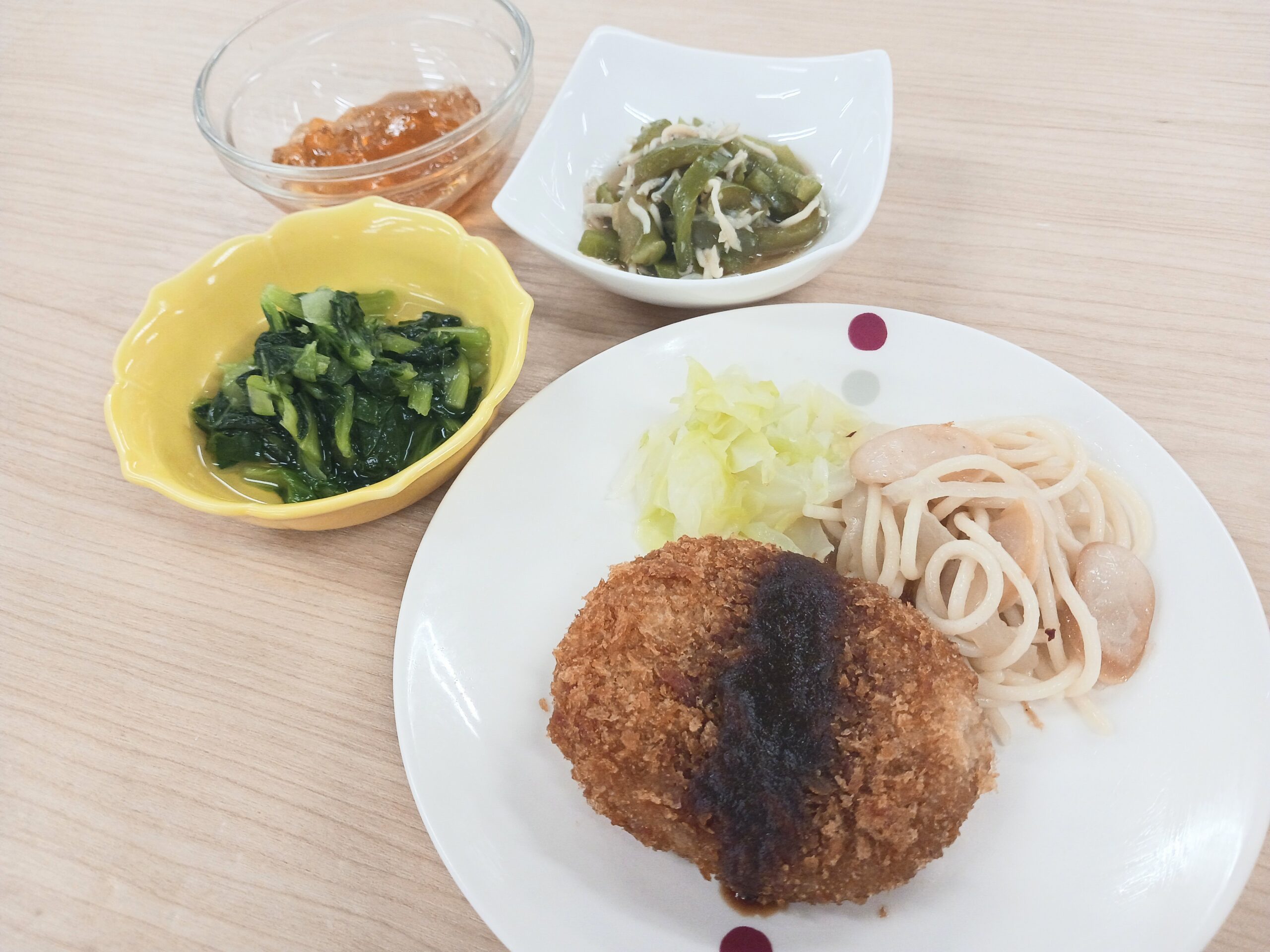 2025年12月16日献立