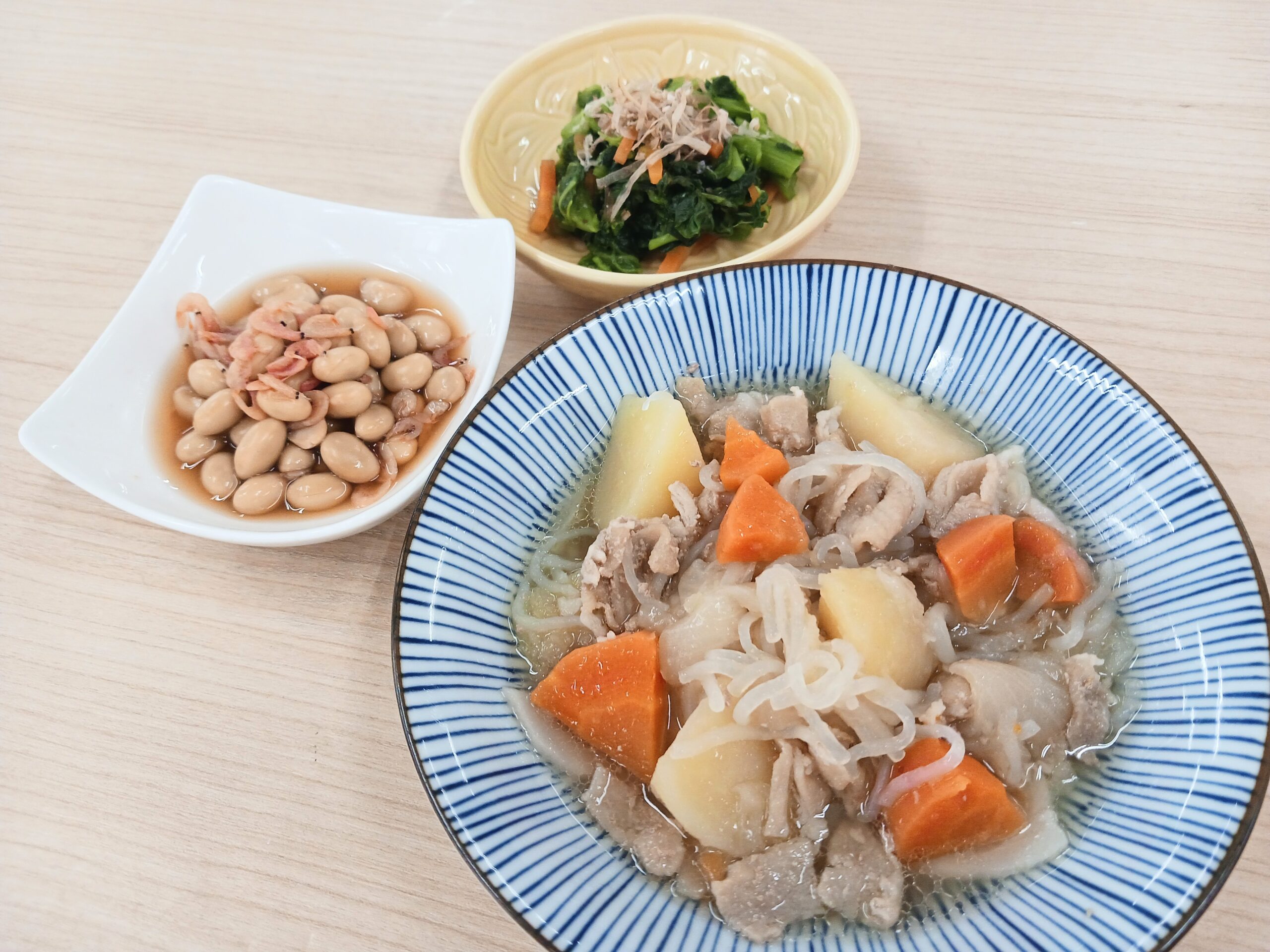 昼食