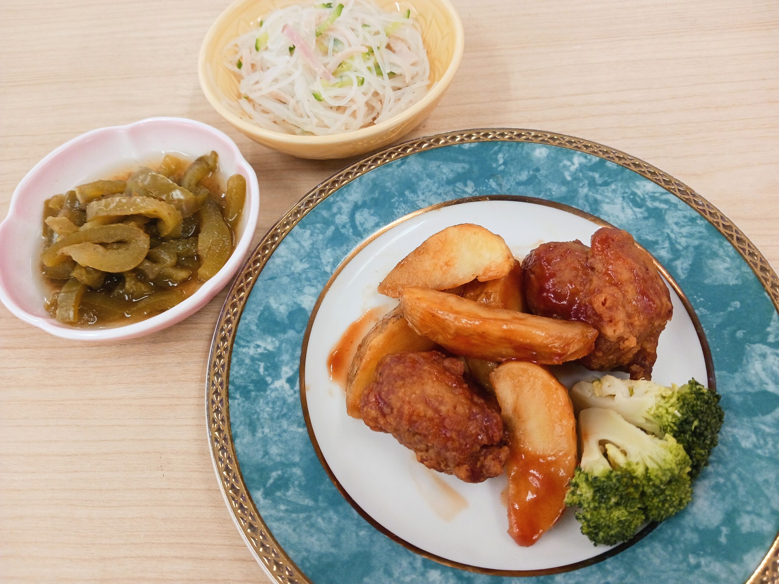 昼食