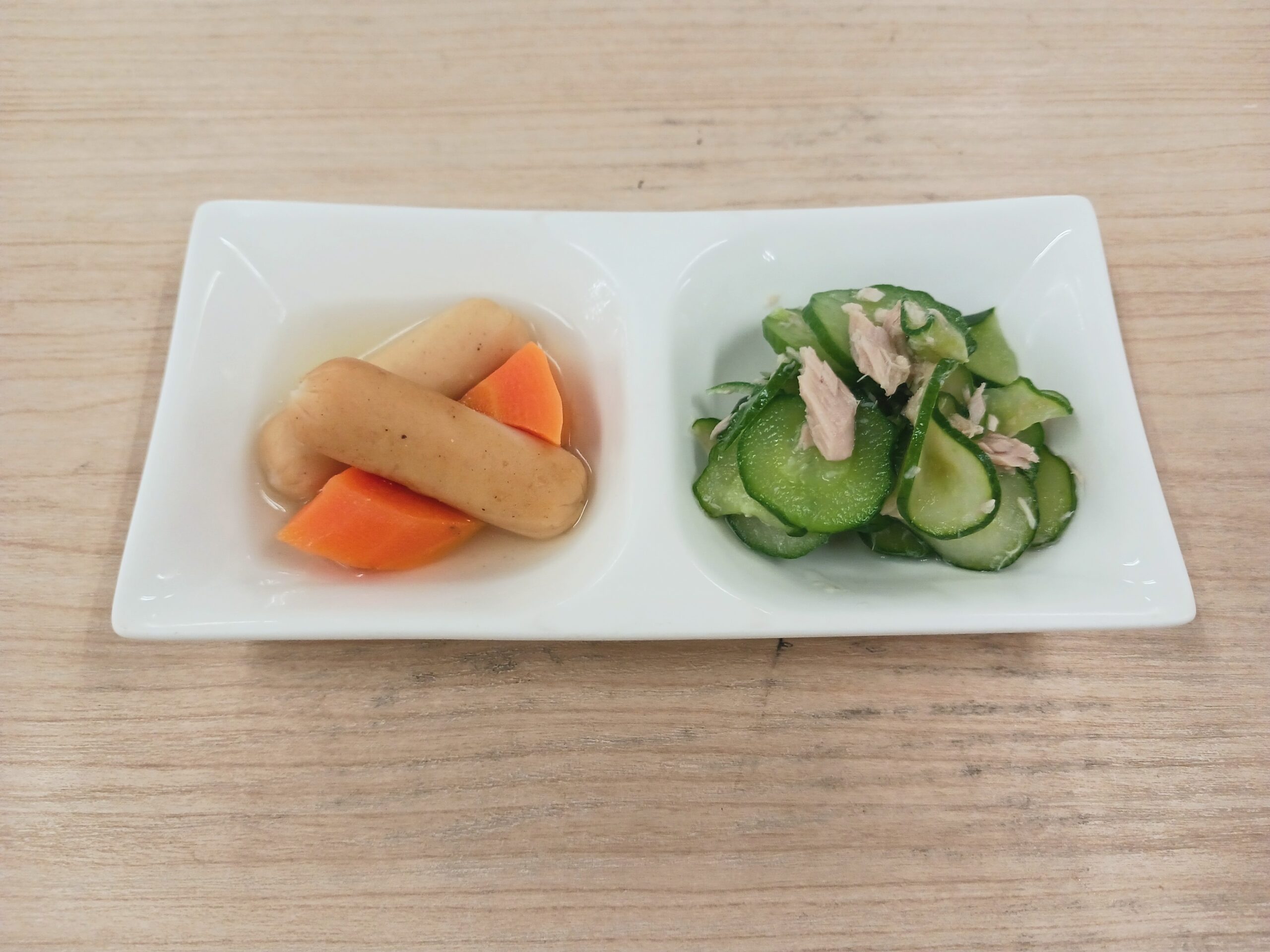 朝食