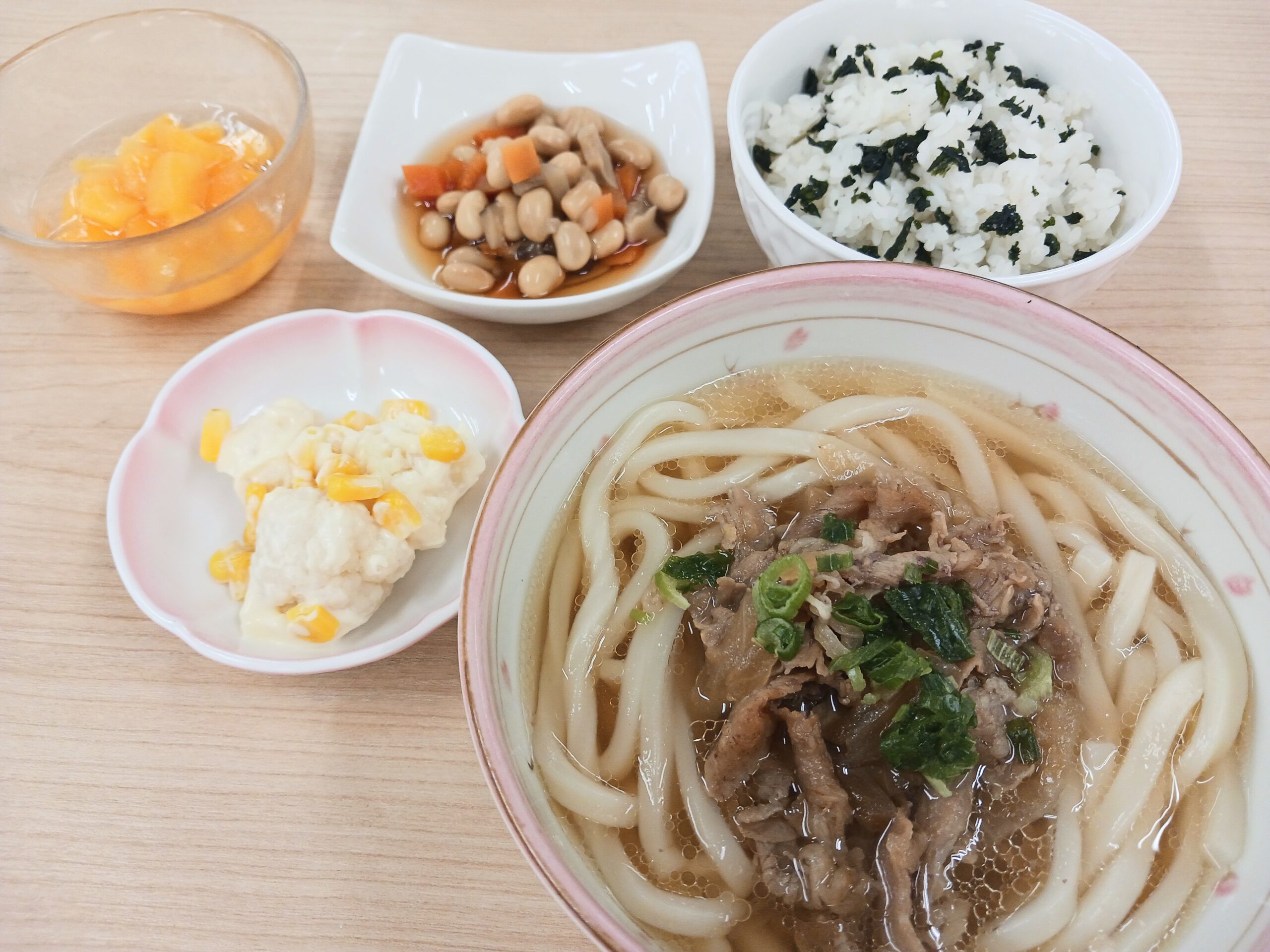 昼食
