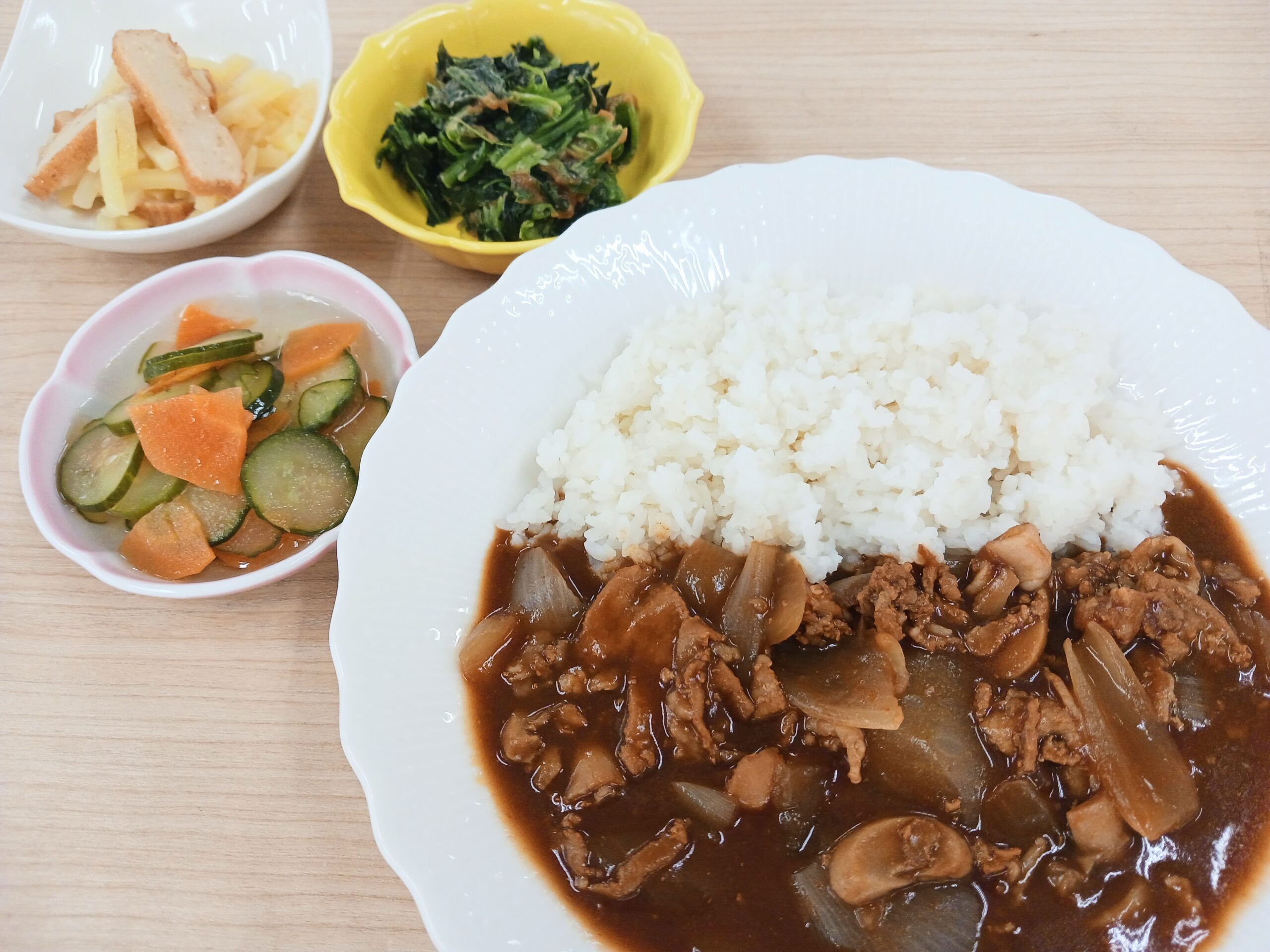 昼食