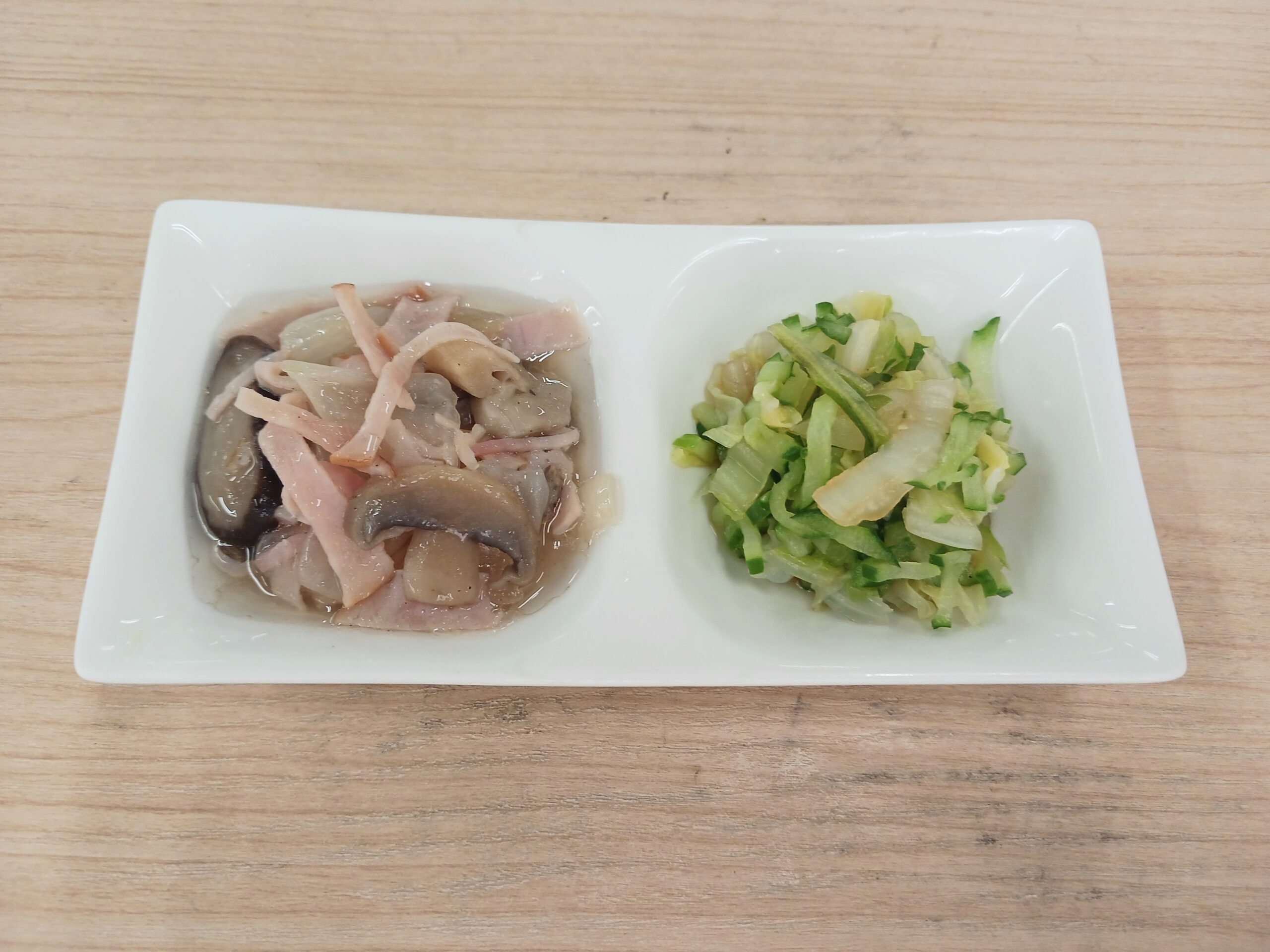 朝食