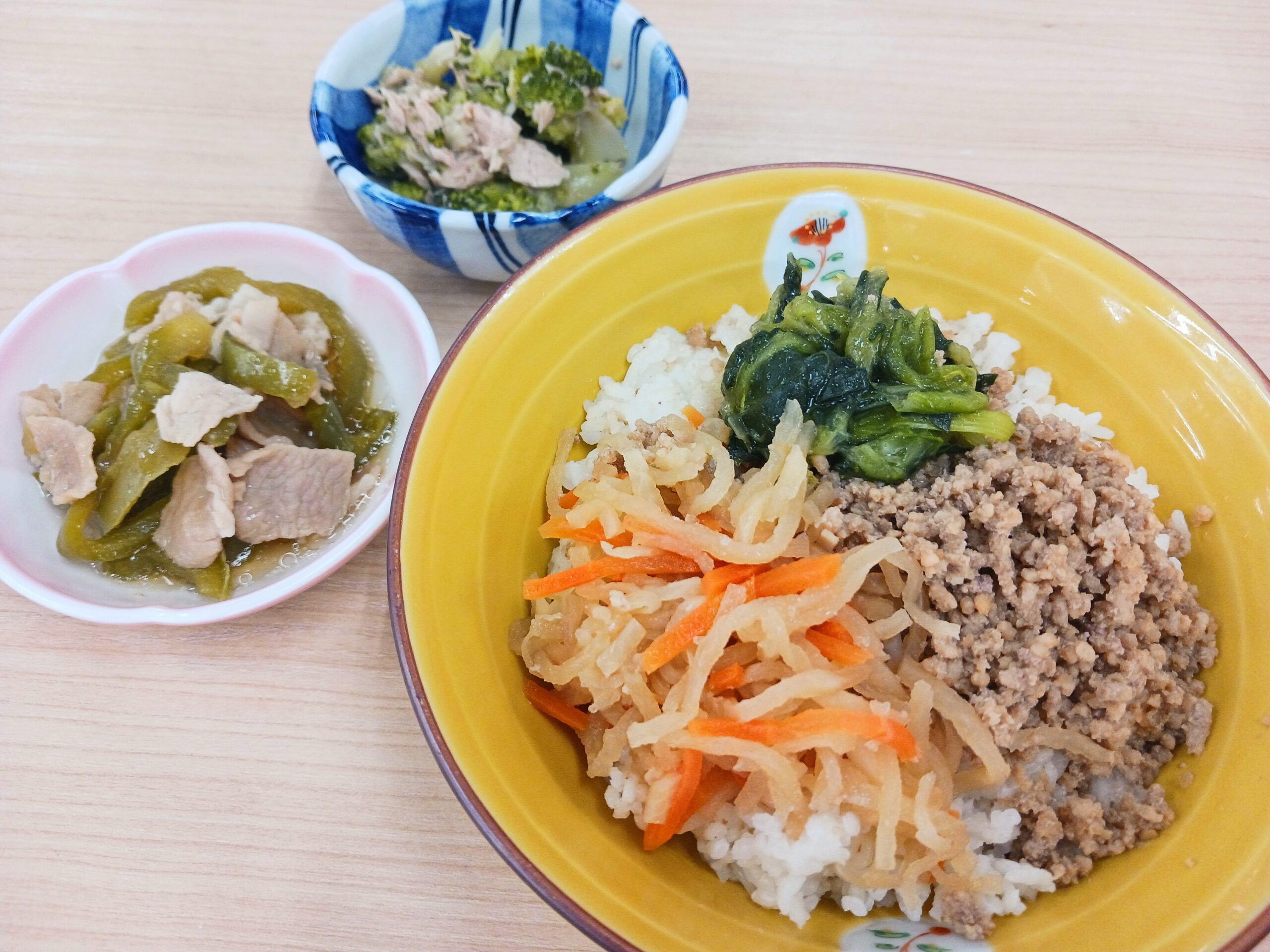 昼食