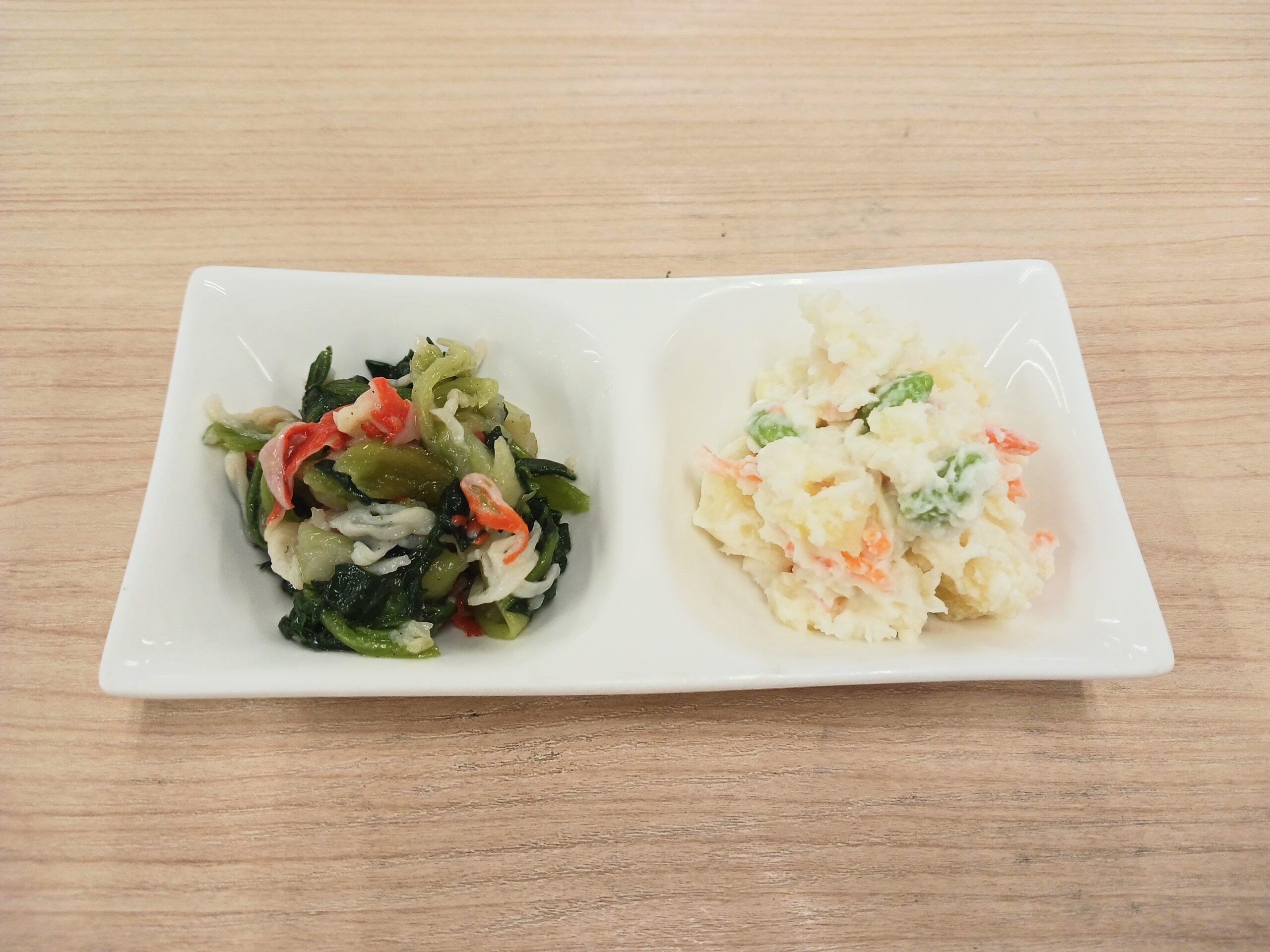 朝食