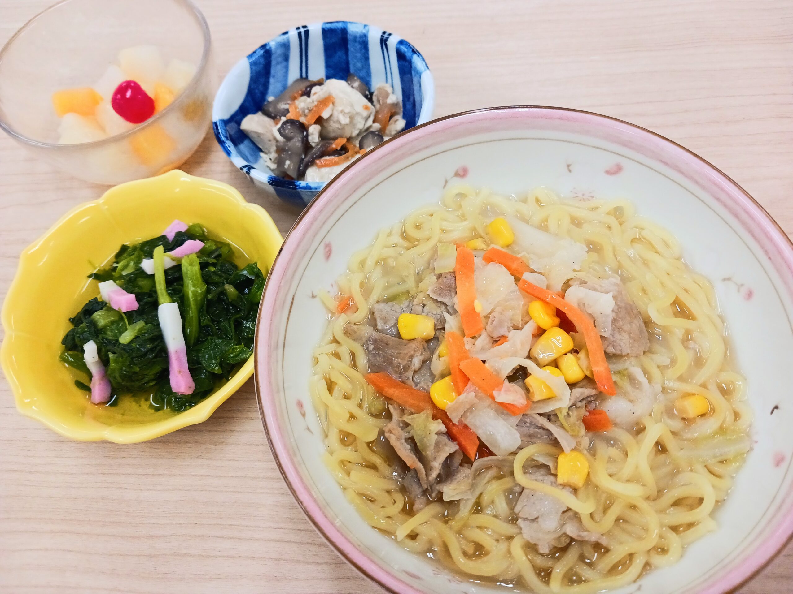 昼食
